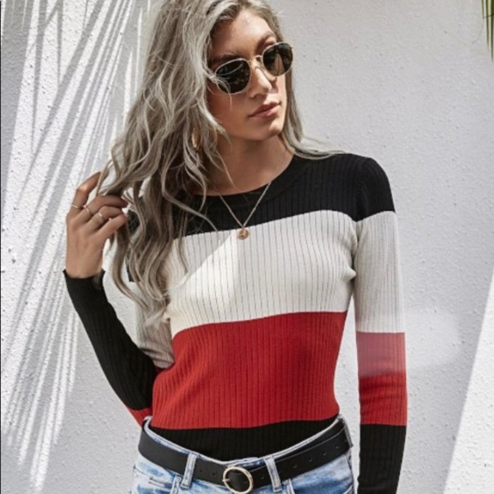 Color Block Sweater - Picture 9 of 9